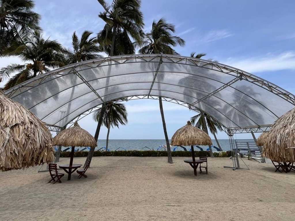 Carpas transparentes